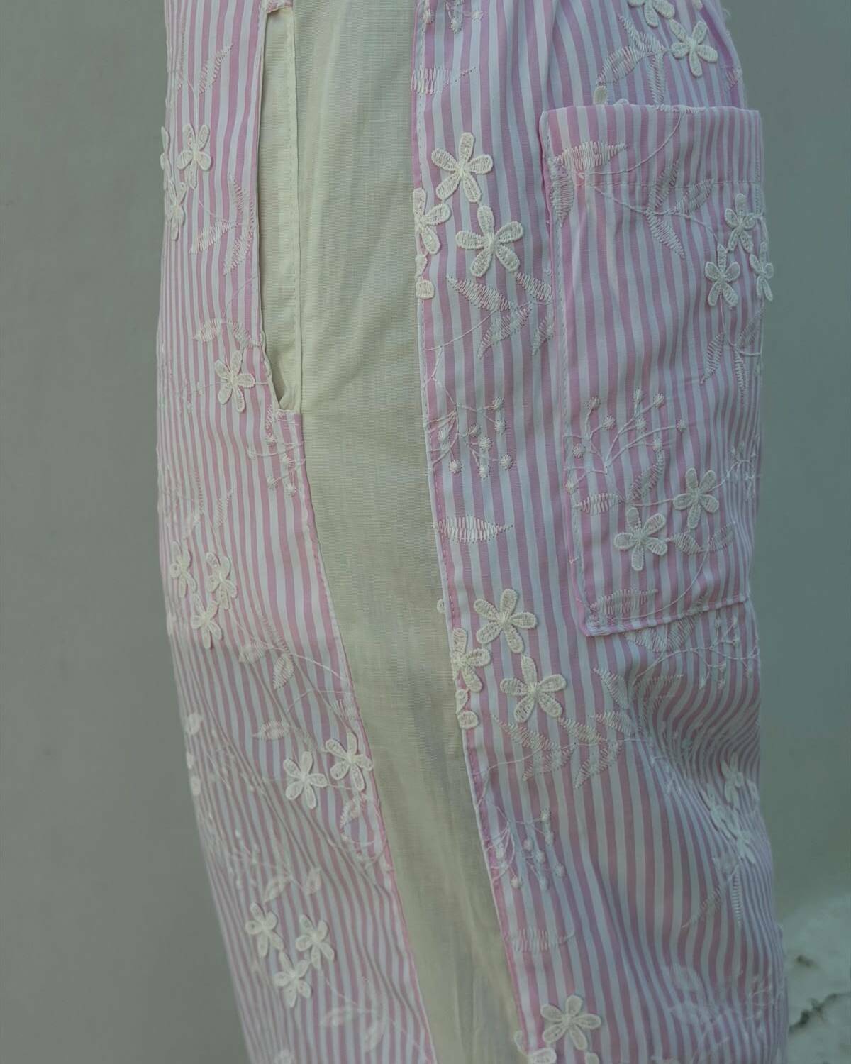 Santorini Embroidered Resort Set