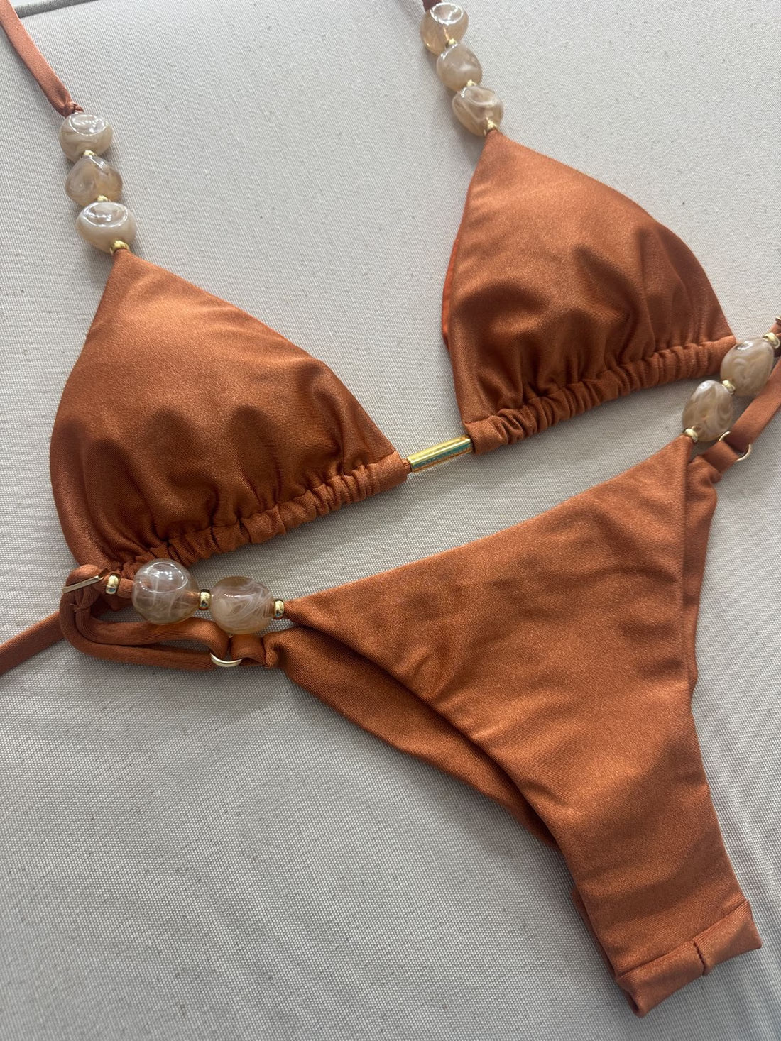 Mariah Set with Natural Stones - Cognac